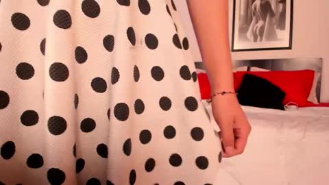 Michelle online show from October 16, 2:09 pm