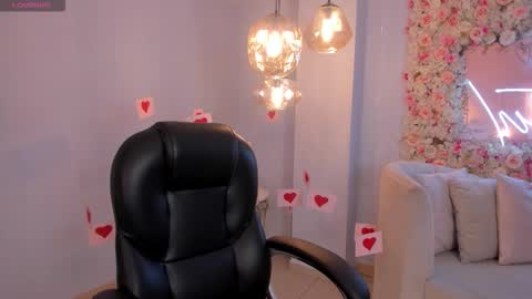 Morgan Hicks online show from February 14, 8:00 pm