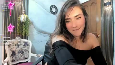 Moriah online show from April 16, 8:19 pm