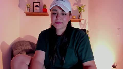 Laura online show from February 12, 3:07 am