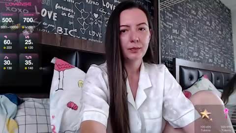 Lara online show from February 9, 7:49 am