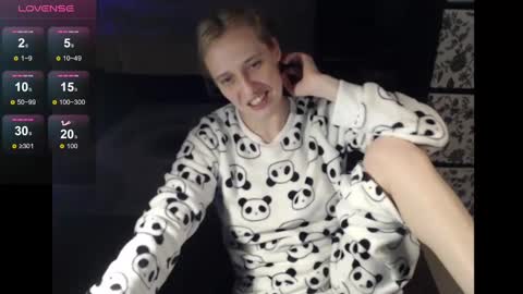 Sasha online show from December 5, 4:20 am