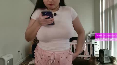 R o r i  SnapChat heyroriv2 wednesday - sunday Noon oclock mountain - 5pm mountain online show from March 4, 4:13 pm