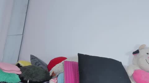 Chloe new account online show from March 4, 7:11 pm