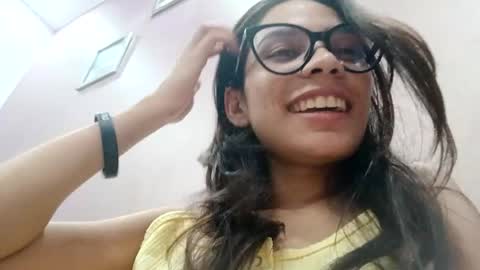 Muffin online show from July 8, 4:20 pm