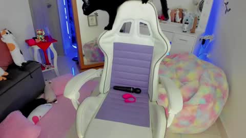 Murat online show from February 6, 9:32 am