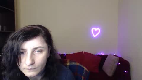 Jeneva online show from December 21, 6:23 pm