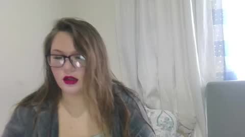 musechic_wild online show from February 1, 10:25 am