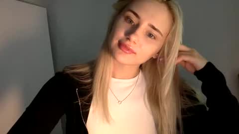 musescorner online show from December 20, 3:38 pm