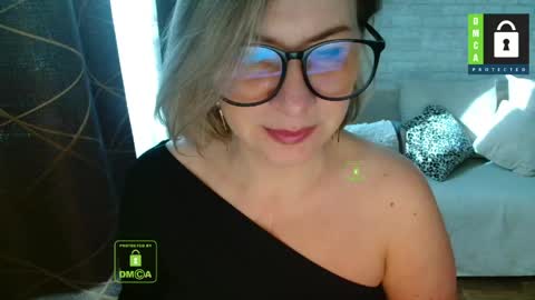 Lana online show from April 30, 4:07 am