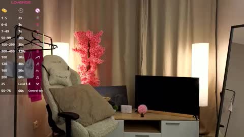 mustical_muse online show from October 21, 9:19 pm