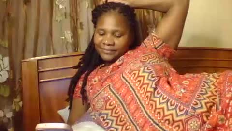 mwekas568403 online show from February 9, 6:10 pm