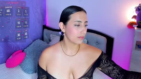 my_aleja_ online show from April 16, 2:23 am