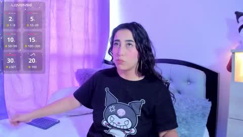 my_aleja_ online show from February 12, 5:14 pm