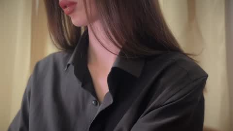 JIN online show from April 4, 6:40 pm