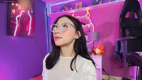 Milly Cute online show from February 13, 4:36 am