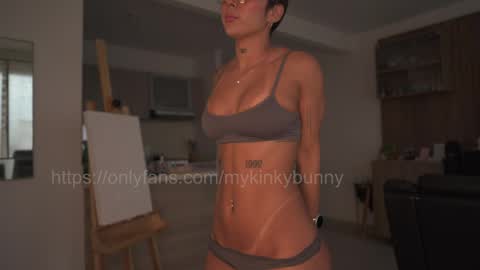 jacke BUNNY online show from April 28, 10:24 pm
