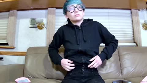 mymindbreaks online show from January 6, 11:42 pm