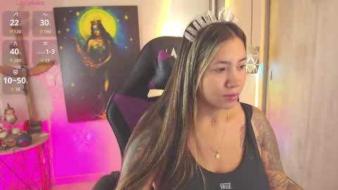 S A R A online show from January 14, 1:05 pm