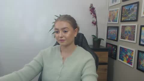 Erica online show from October 13, 8:06 am