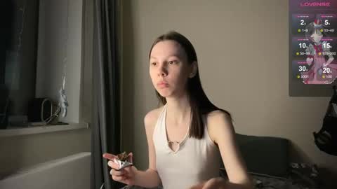 Vanessa and Julia  online show from March 4, 8:05 pm