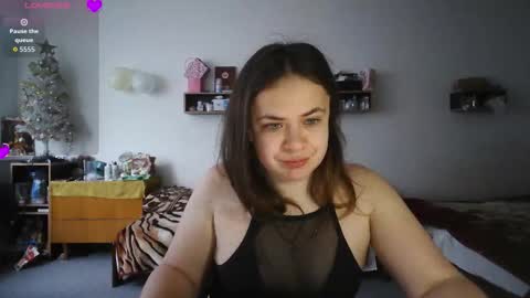 nadiiamorgun online show from February 19, 6:46 am