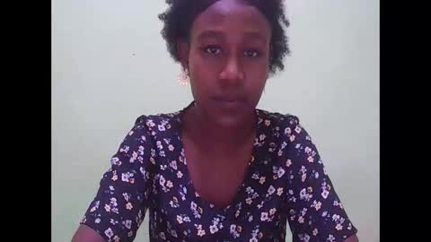 nah296652 online show from April 5, 7:57 pm