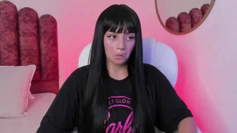 Nahia INDEPENDENT MODEL P online show from December 5, 6:11 pm