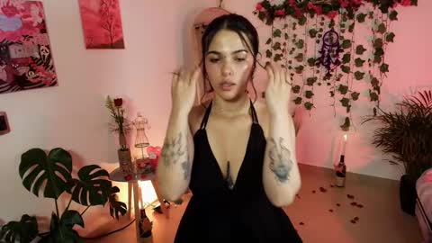 Naho  Sigueme en mis Redes Sociales Follow me on my social networks online show from February 15, 12:15 am