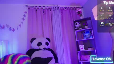 nahomy 2308 online show from May 4, 12:20 pm