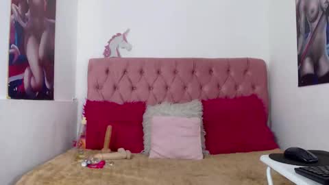 NALAROY online show from November 20, 3:13 pm