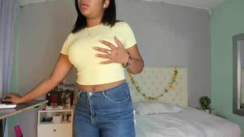 nami_sam online show from March 9, 12:53 pm