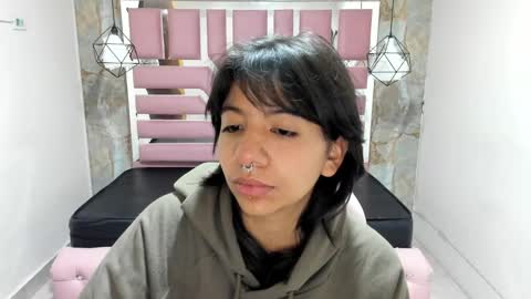 nami_usagi online show from January 14, 11:10 am