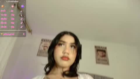 NamiThompson online show from February 7, 1:42 am