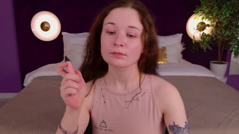 Nancy online show from October 6, 3:56 am