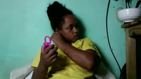 nandrianina416143 online show from February 24, 5:17 am