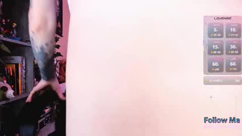 Monday-Friday 12-4 AM and 6-9 AM New York time online show from January 9, 8:35 pm