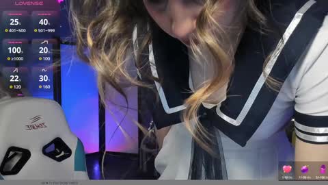 NansyCharm online show from December 2, 7:10 am