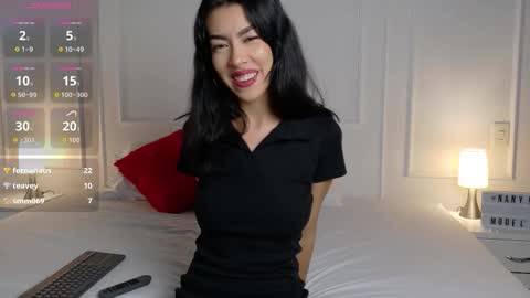 nany_model25 online show from December 18, 8:35 pm
