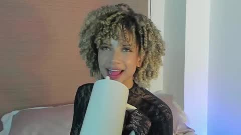 naomidawson online show from February 27, 10:09 pm