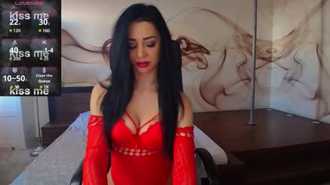 NaomiScarlett online show from February 10, 8:20 am