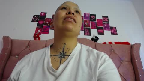 nat_evans8 online show from March 11, 3:00 am