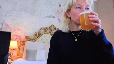 Natalie online show from February 22, 7:20 am