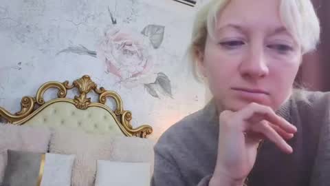 Natalie online show from March 21, 8:19 am