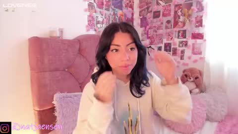       online show from February 14, 11:31 am