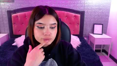 natalie  online show from September 10, 2:55 am