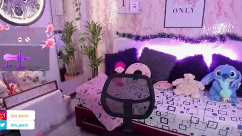 MissNatis online show from December 30, 12:00 am