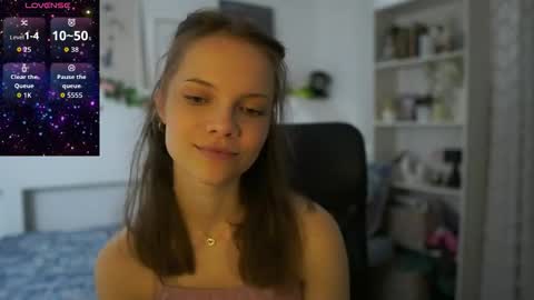 natasha__malkova online show from September 19, 1:10 pm