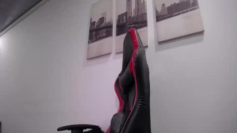 Natashax  online show from November 19, 9:59 pm