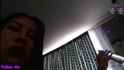 Nathalie online show from February 4, 8:01 pm